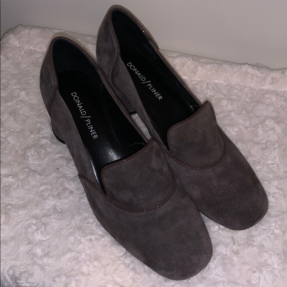 Authentic Donald Pliner Shoes